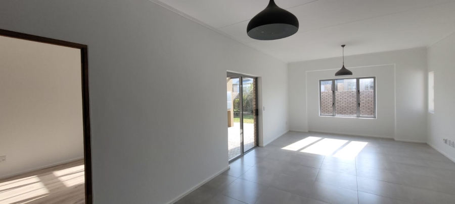 3 Bedroom Property for Sale in Mooikloof Country Estate Western Cape